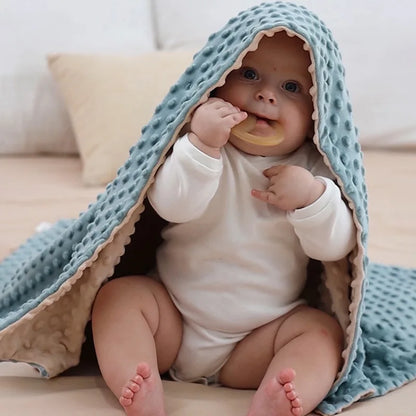 couverture-bébé-polaire-chaude-nid-douillet