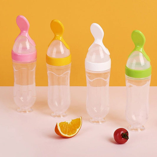 Biberon avec cuillère pour nouveau - né | EasyBottle™ - Bébés et Mamans