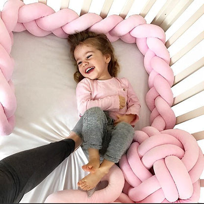 Tour de lit tressé | Rose - Bébés et Mamans
