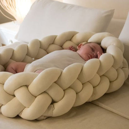 Tour de lit tressé | BabyBed™